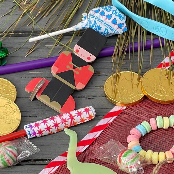 SALE! Retro- Old Time Christmas/Holiday Stockings! - Picture 6 of 15